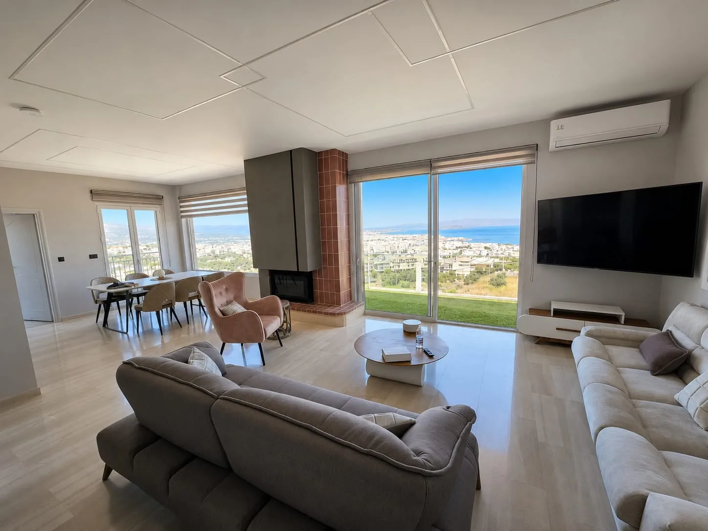 Marvelous Panoramic Residence Chania — panoramic view from the living room
